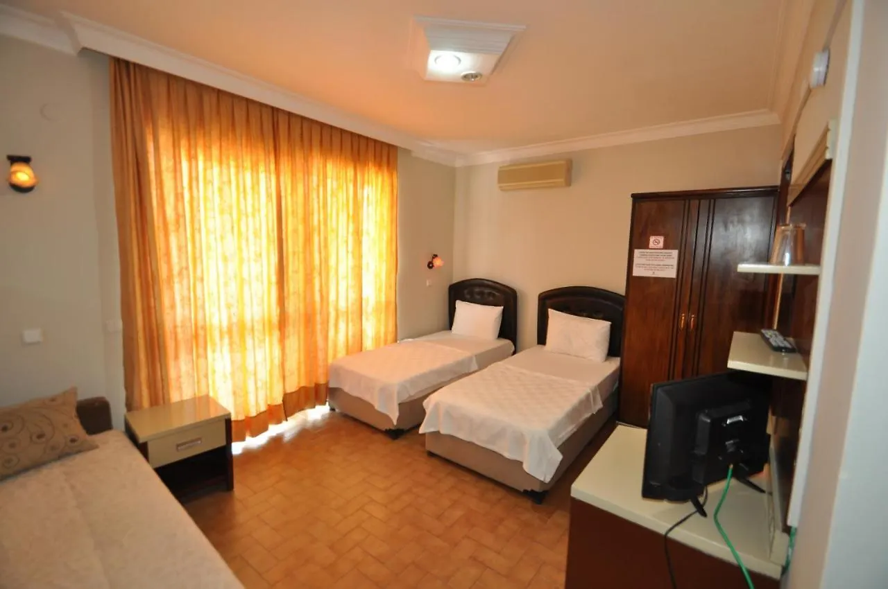 Defne & Zevkim Hotel Marmaris 2*,  Turcia