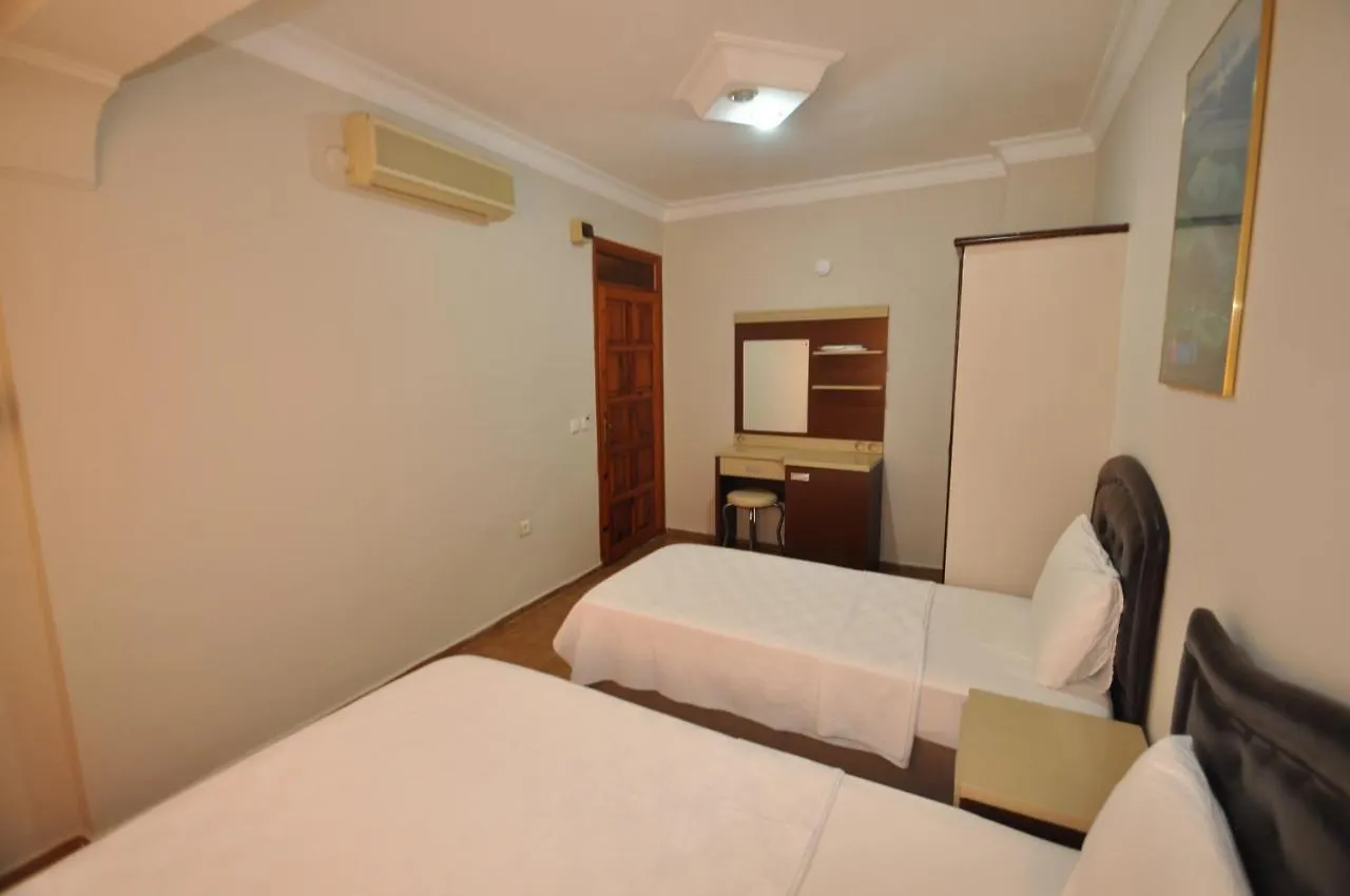 Defne & Zevkim Hotel Marmaris