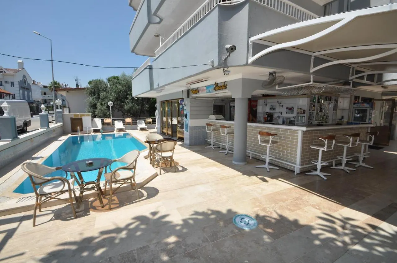 Defne & Zevkim Hotel Marmaris 2*,