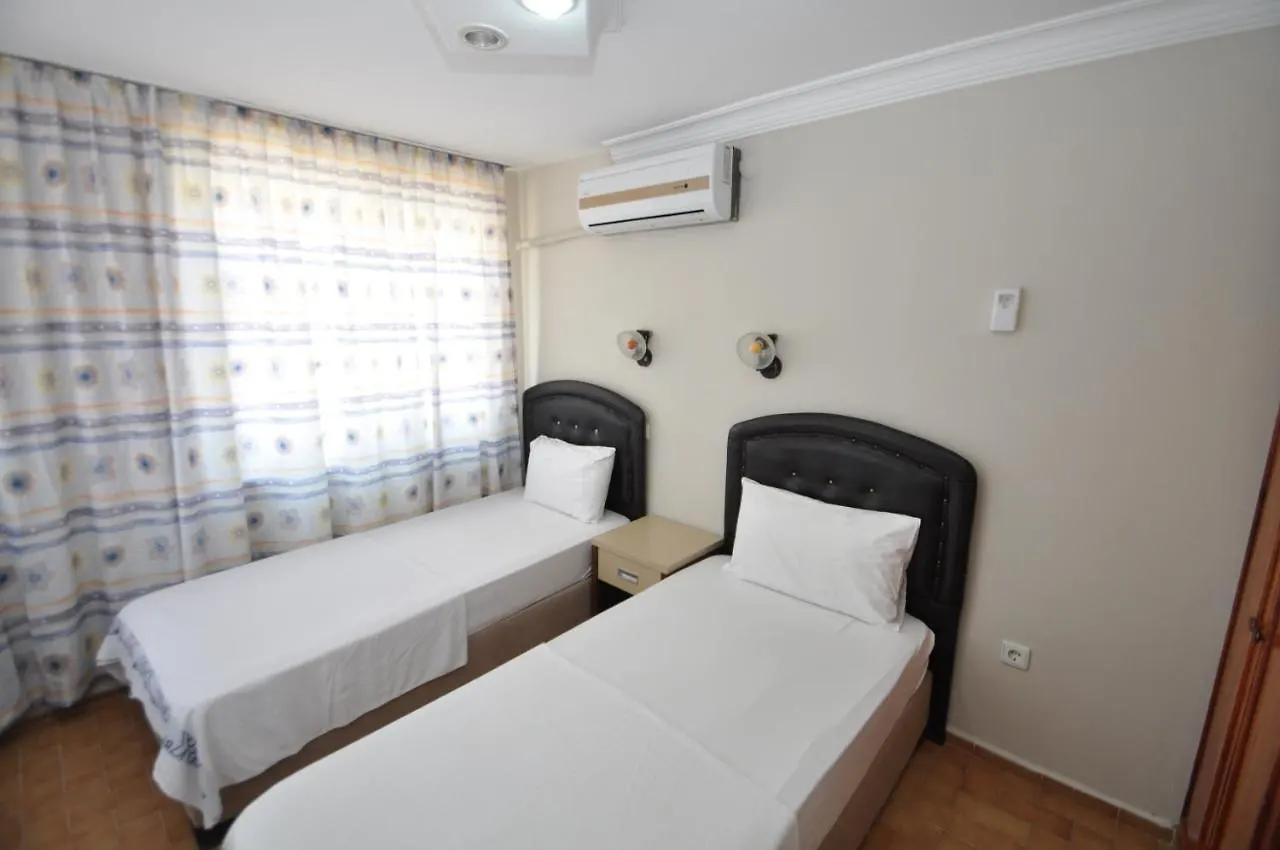 Defne & Zevkim Hotel Marmaris 2*,  Tyrkiet